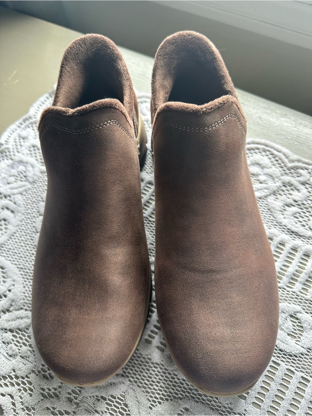 Skechers Women's Brown Slip-On Suede Mules - Size 10